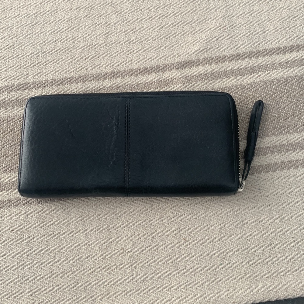 Cole Haan Black Leather Zippered Wallet Clutch - Picture 2 of 9